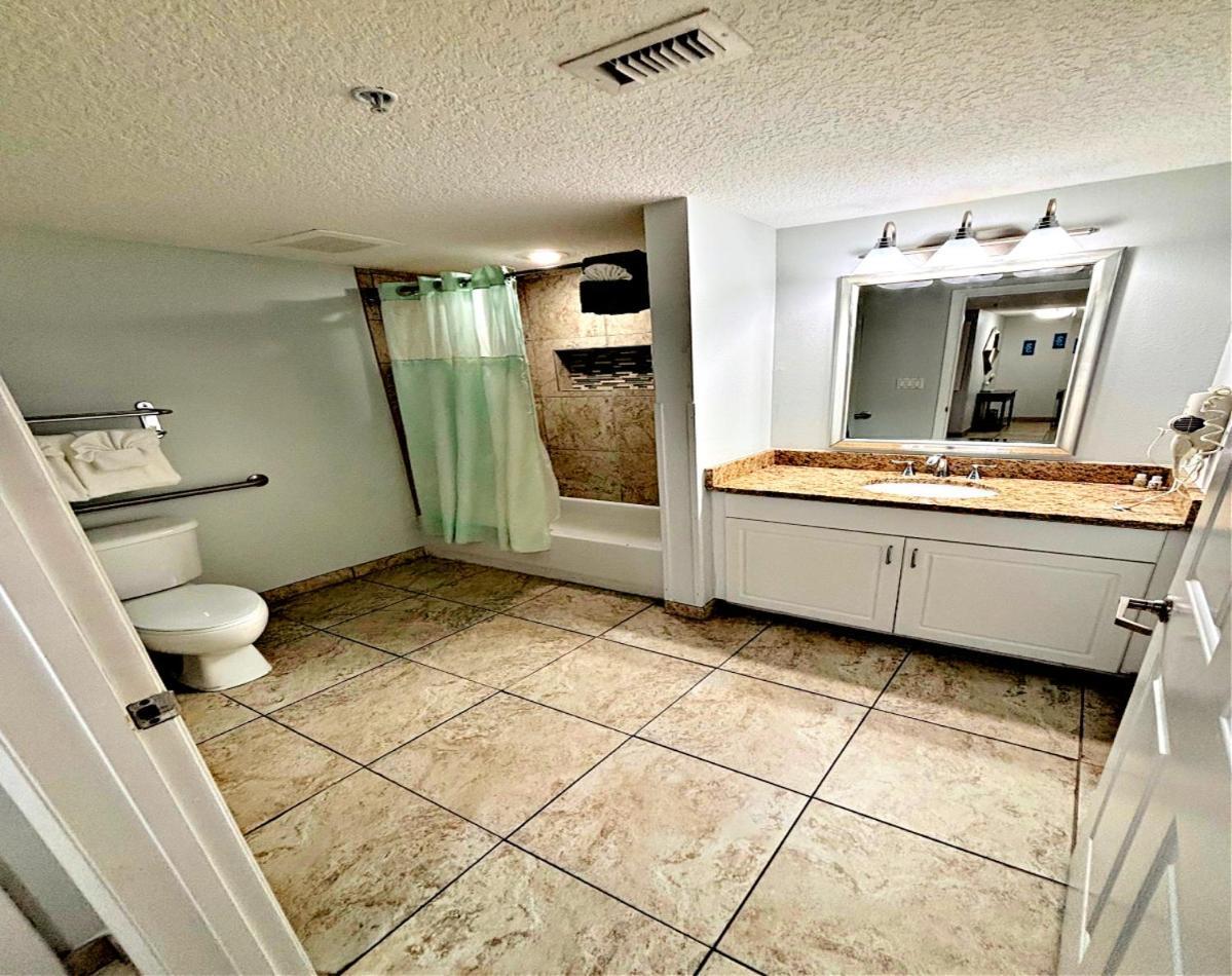 2 Bedroom Direct Oceanfront Wyndham Ocean Walk Daytona Beach 2226-0 代托纳海滩 外观 照片